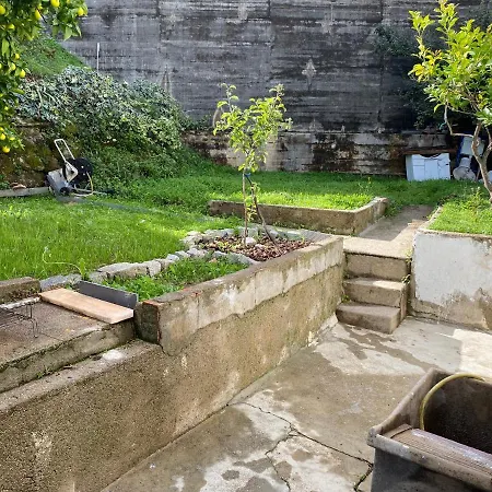 Moradia T2 Em Bairro Pitoresco Da Covilha Exterior photo