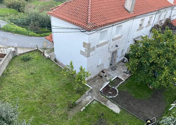 Moradia T2 Em Bairro Pitoresco Da Covilha